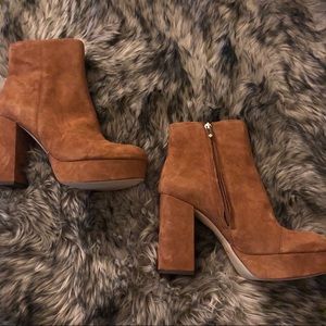 Like New Azra Platform Ankle Bootie